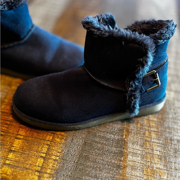 Womens Warm Winter Boots Faux Fur So Brand Navy Blue Size 9 - Picture 3 of 6